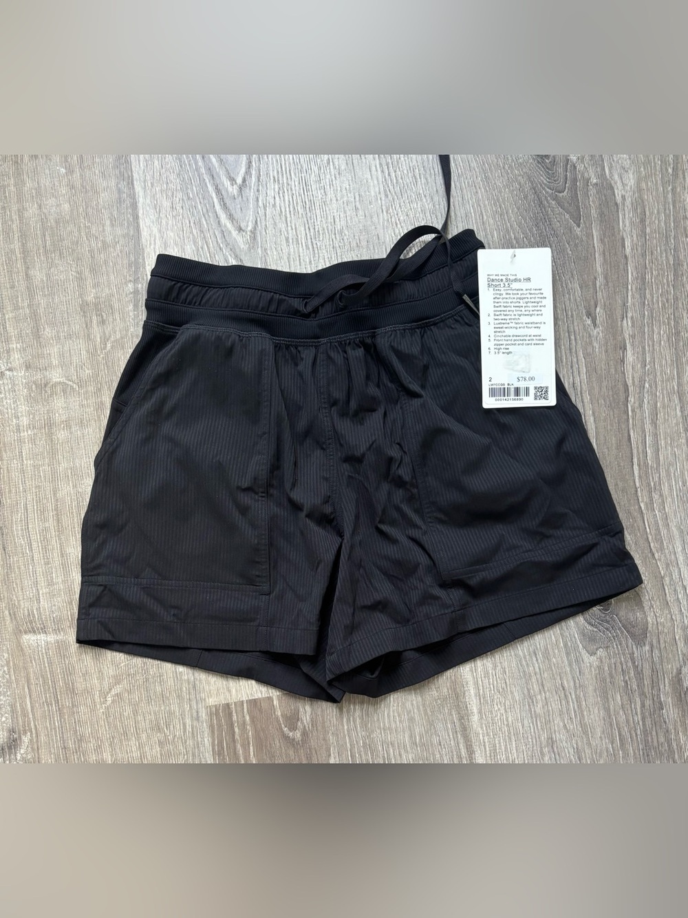 NWT lululemon Women’s Dance Studio HR Shorts Size 2